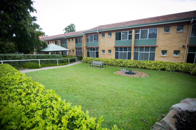 Nash Court exterior at Sinnamon Park