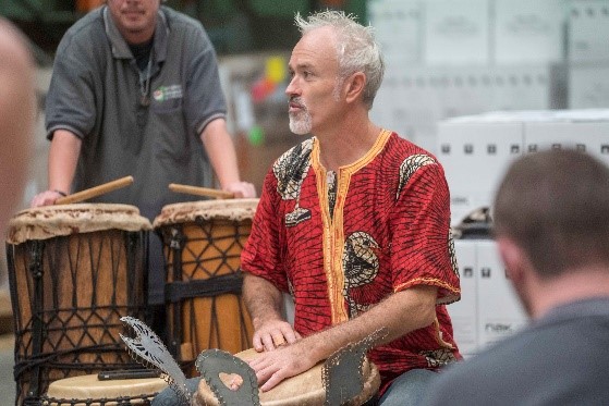 African drumming and percussion
